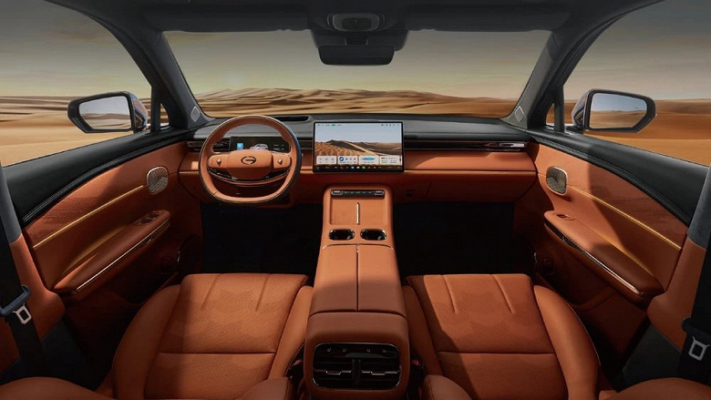 Гораздо дешевле ожидаемой цены и с официальной гарантией: в России открыли предварительные заказы на трёхмоторный полноприводный кроссовер GAC S7